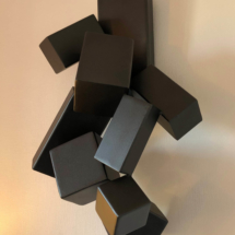 sculptures design cubesfalling